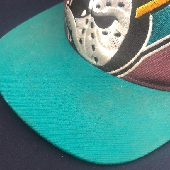 Vtg Anaheim Ducks SnapBack Hat - Picture 4 of 4